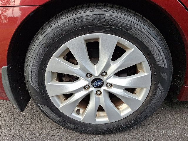 Used 2016 Subaru Legacy 2.5i Premium AWD/4WD image 6