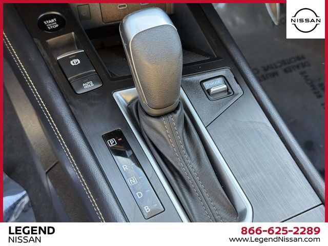 Certified 2025 Nissan Kicks SV AWD/4WD image 30