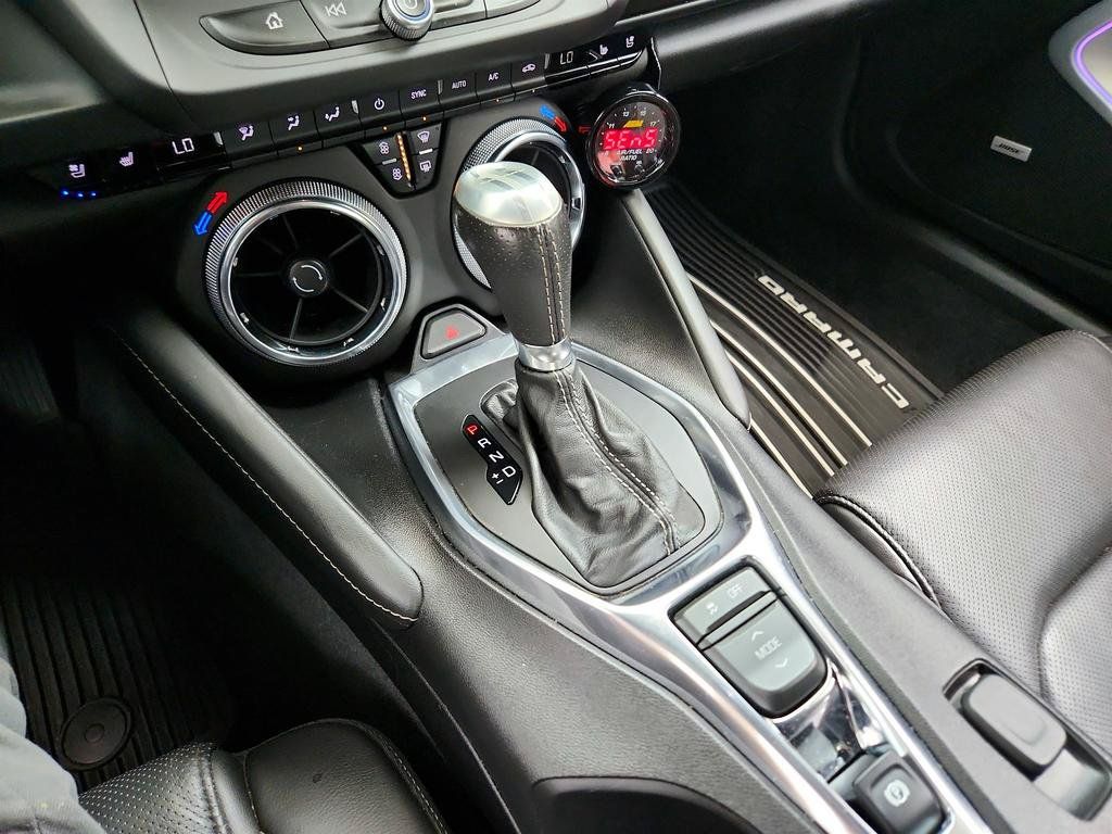 Used 2019 Chevrolet Camaro SS RWD image 17