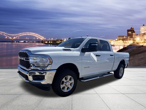 Used 2024 RAM 2500 Big Horn AWD/4WD image 1