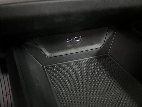 New 2026 Chevrolet Equinox ACTIV image 36