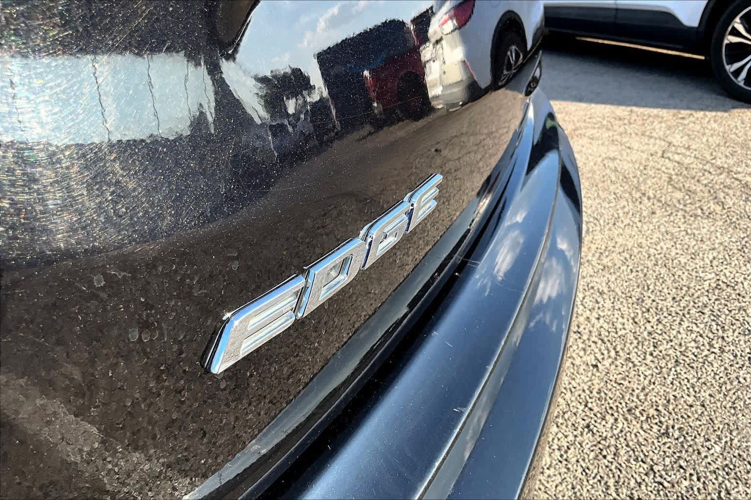 Used 2020 Ford Edge ST-Line FWD image 11