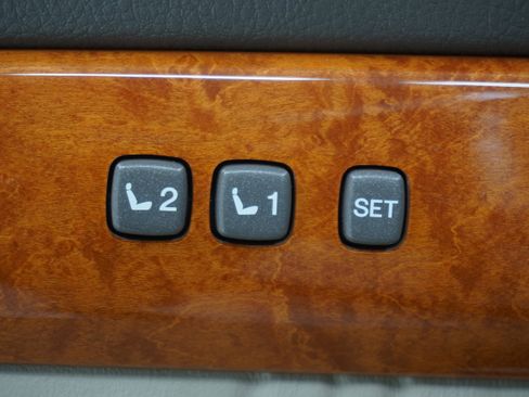 Used 2004 Lexus GX 470 image 18