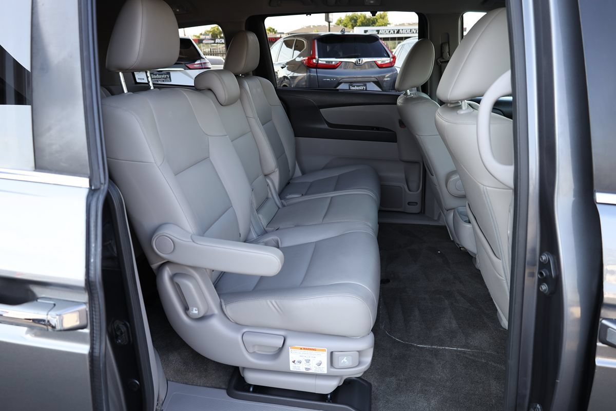 Used 2016 Honda Odyssey EX-L image 14