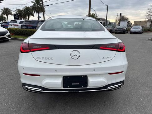 Used 2025 Mercedes-Benz CLE 300 4MATIC Coupe image 5