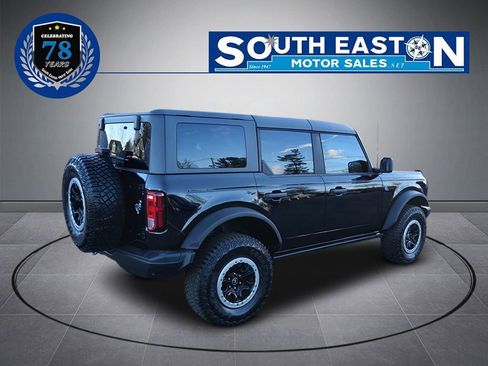 Used 2022 Ford Bronco Black Diamond w/ Sasquatch Package image 6