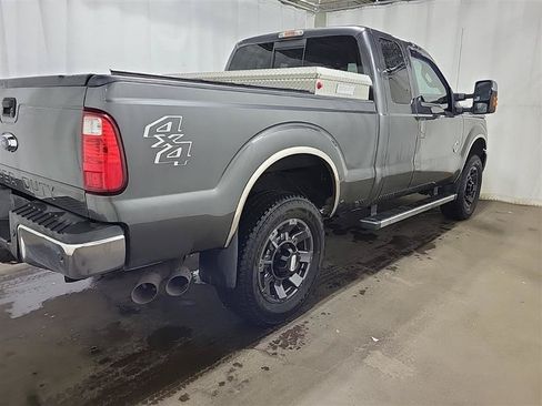 Used 2015 Ford F250 Lariat w/ Chrome Package AWD/4WD image 4