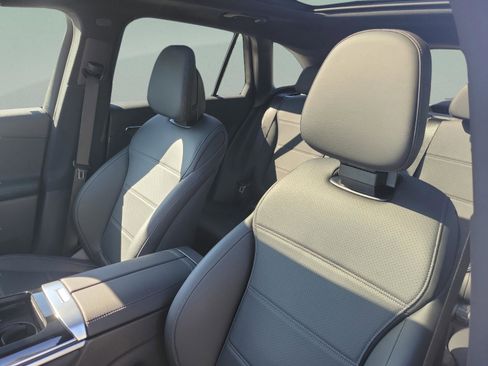 Certified 2026 Mercedes-Benz GLC 300 4MATIC image 16