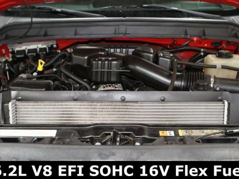 Used 2015 Ford F250 XL w/ Power Equipment Group image 3