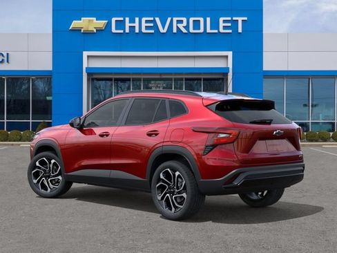 New 2026 Chevrolet Trax RS w/ Driver Confidence Package FWD image 3