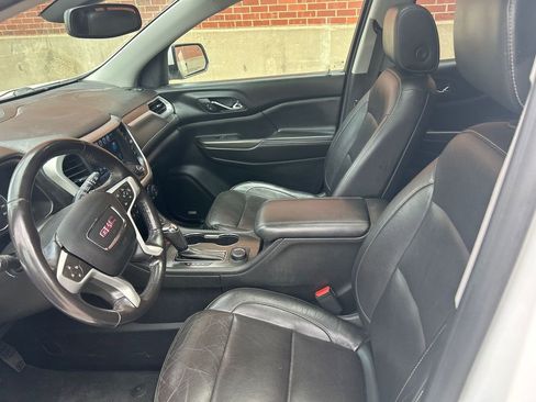 Used 2018 GMC Acadia SLT image 6