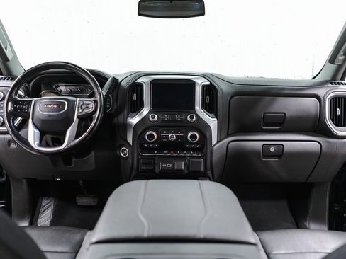 Used 2023 GMC Sierra 2500 SLT w/ SLT Convenience Package image 9