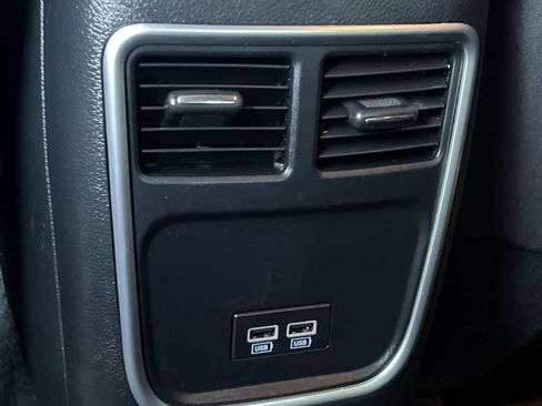 Used 2023 Dodge Charger SXT RWD image 15