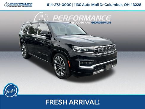 Used 2023 Jeep Grand Wagoneer Series III AWD/4WD image 1