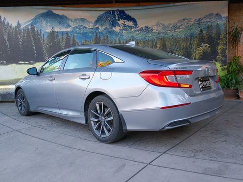 Used 2022 Honda Accord EX-L image 4