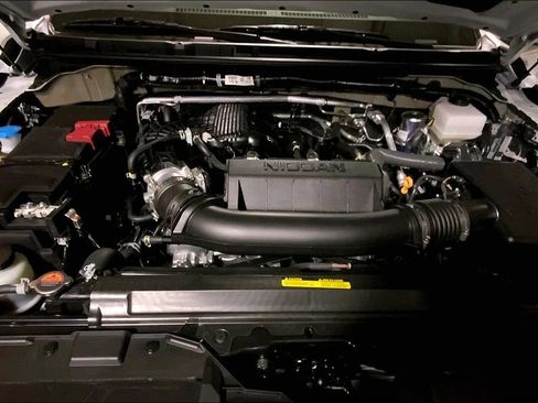 New 2026 Nissan Frontier S image 5
