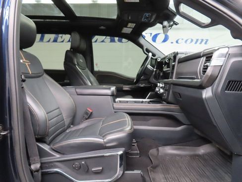 Used 2024 Ford F250 Platinum image 37