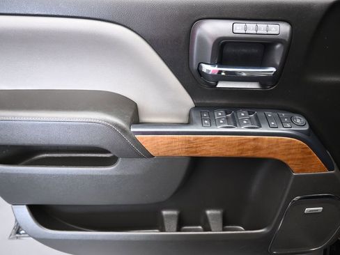 Used 2017 Chevrolet Silverado 1500 LTZ w/ Sport Package image 10