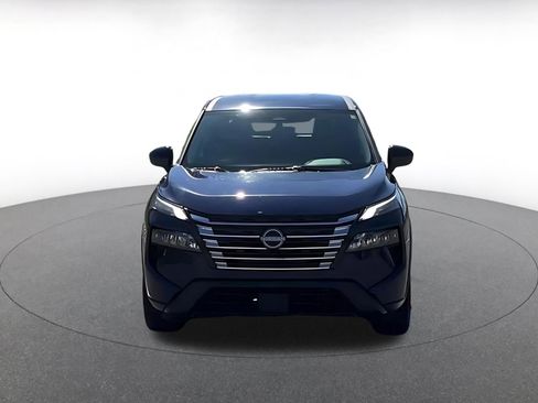 Used 2025 Nissan Rogue SV image 4