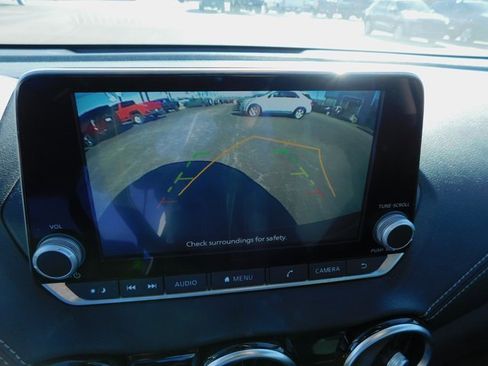 Used 2023 Nissan Sentra SV image 30