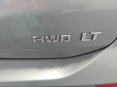 Used 2024 Chevrolet Equinox LT image 22