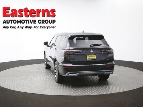 Used 2025 Mitsubishi Outlander SE AWD/4WD image 61