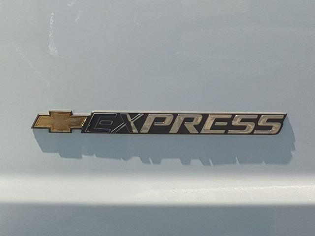 New 2026 Chevrolet Express 2500 RWD image 10