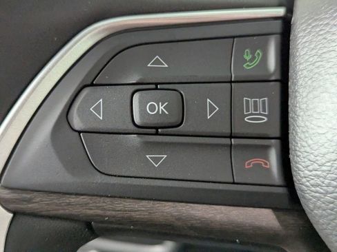 New 2026 Jeep Grand Cherokee Altitude RWD image 20