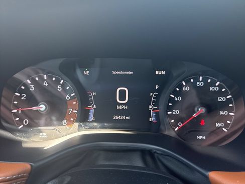 Used 2025 Jeep Compass Limited AWD/4WD image 16
