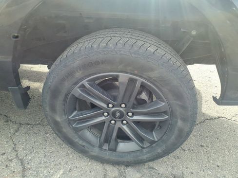 Used 2022 Ford F150 XLT w/ Equipment Group 302A High image 8