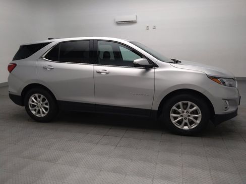 Used 2019 Chevrolet Equinox LT FWD image 11
