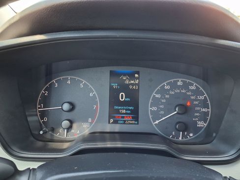 Used 2024 Toyota Corolla LE FWD image 26