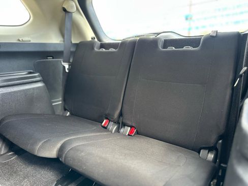 Used 2017 Mitsubishi Outlander SE AWD/4WD image 30