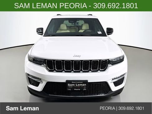 New 2025 Jeep Grand Cherokee Limited w/ Luxury Tech Group II image 2