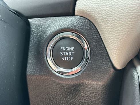 Used 2025 Toyota RAV4 XLE w/ Convenience Package AWD/4WD image 11