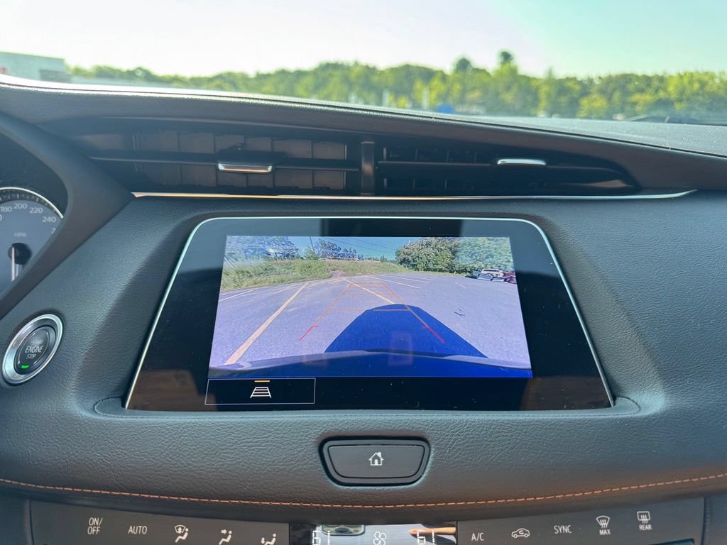 Used 2023 Cadillac XT4 Sport AWD/4WD image 18