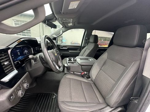 Used 2026 Chevrolet Silverado 2500 LT AWD/4WD image 3