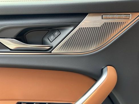 New 2026 Jaguar F-PACE R-Dynamic S image 19