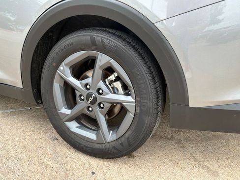 Used 2025 Kia K4 FWD image 8