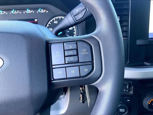 Certified 2025 Ford F250 XLT w/ 360-Degree Camera Package AWD/4WD image 24