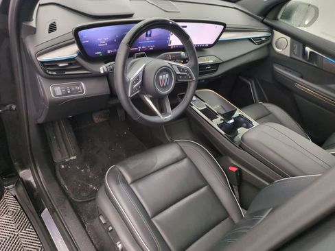 Used 2025 Buick Enclave Avenir w/ Super Cruise Package AWD/4WD image 2