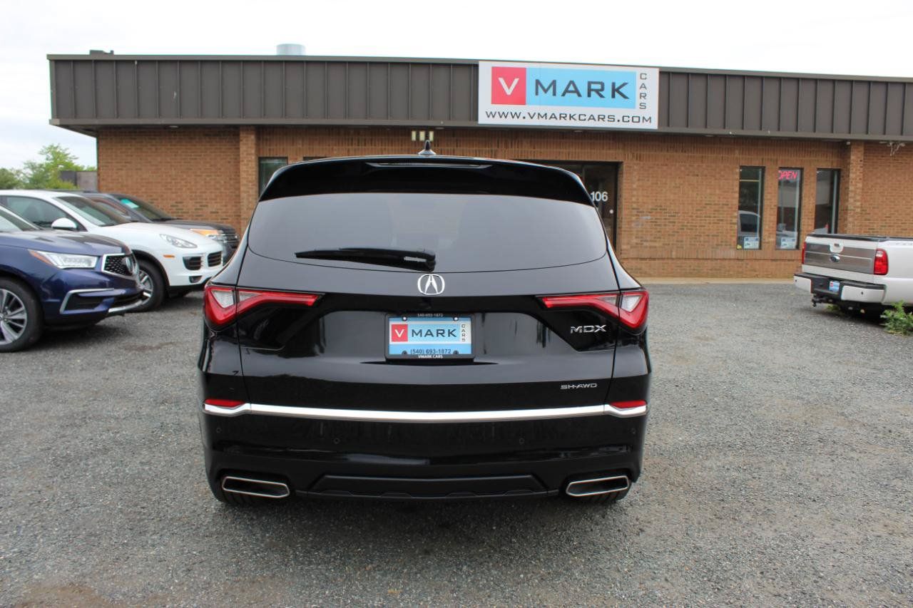 Used 2024 Acura MDX w/ Technology Package AWD/4WD image 5