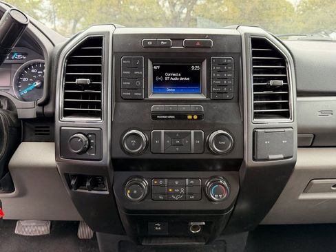 Used 2019 Ford F250 XLT image 16