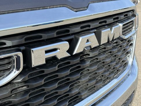 Used 2025 RAM 1500 Tradesman AWD/4WD image 9