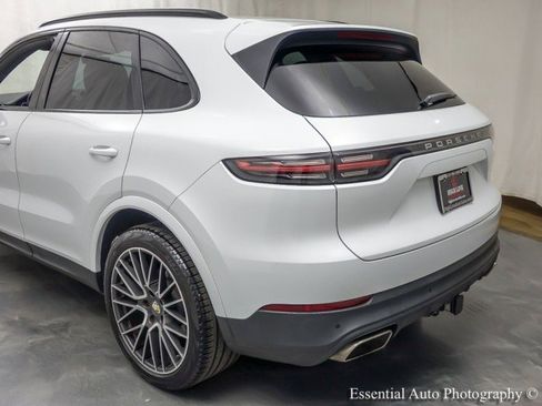 Used 2019 Porsche Cayenne AWD/4WD image 9
