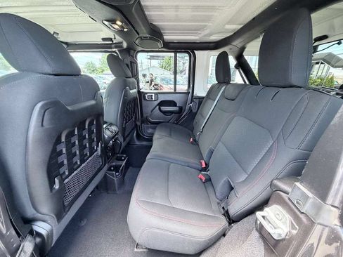 Used 2021 Jeep Wrangler Unlimited Rubicon AWD/4WD image 20