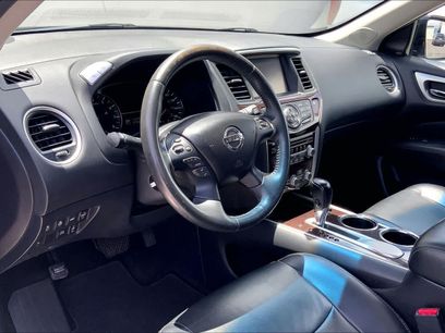 Used 2015 Nissan Pathfinder Platinum w/ Family Entertainment Package
