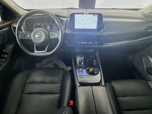 Used 2023 Nissan Rogue SL w/ SL Premium Package image 26