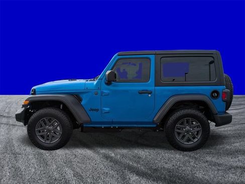 Used 2026 Jeep Wrangler Sport AWD/4WD image 7