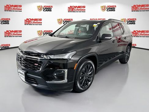 Used 2023 Chevrolet Traverse RS AWD/4WD image 14